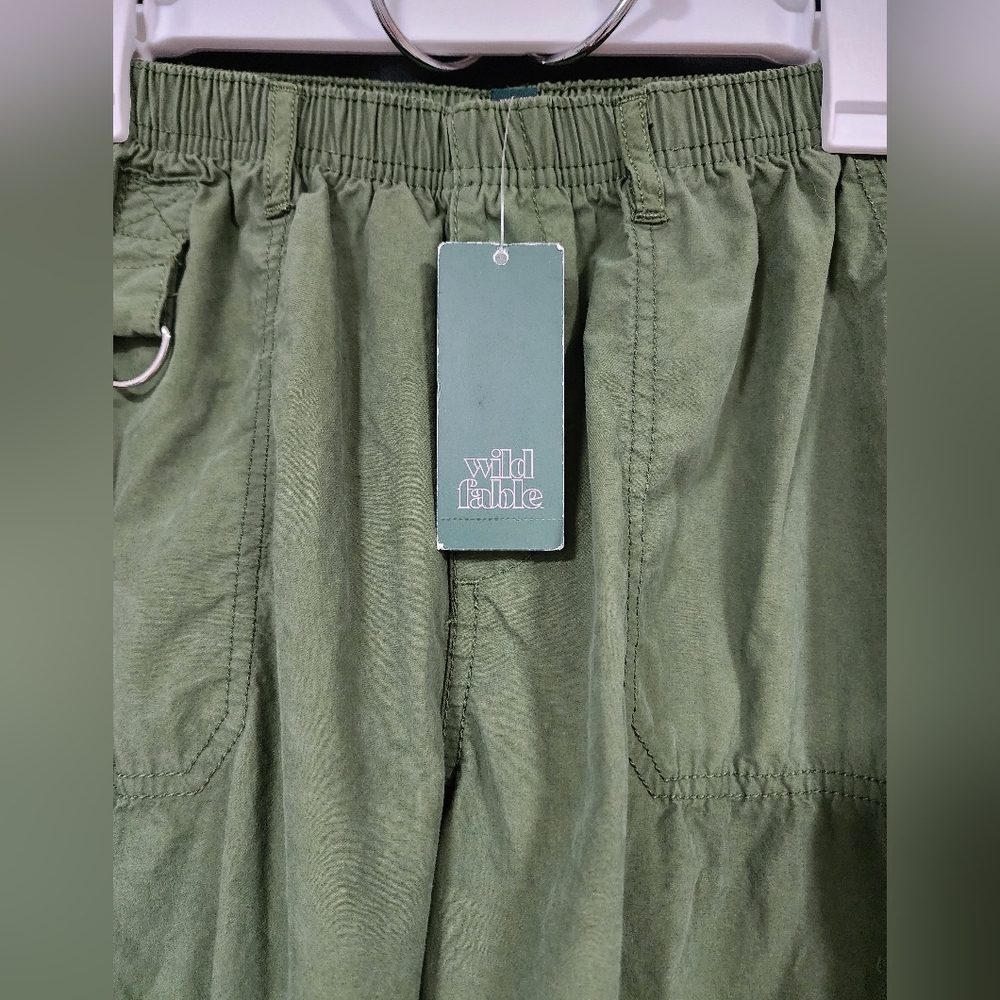 ♦️Green Cargo Pants - Picture 3 of 5